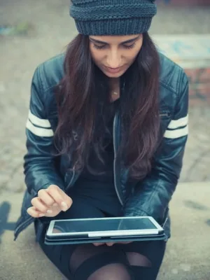 Gen Z's Misinformation Fight: Can New Media Literacy Cut Exposure by 25%? - Cover Image