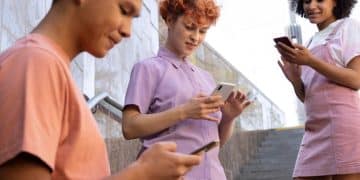 Gen Z's Communication Preferences: Mastering Online Engagement - Cover Image