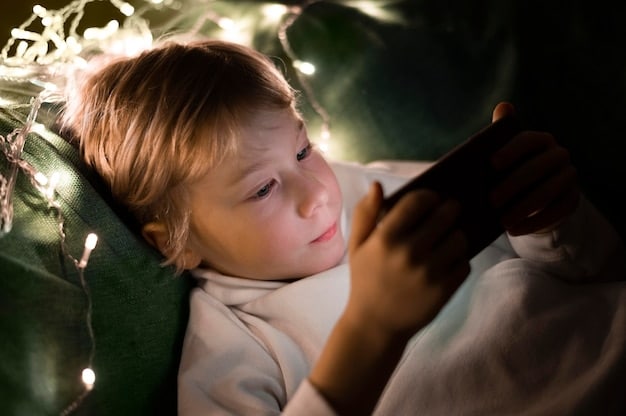 Screen Time & Cognitive Dev: New 2025 Insights