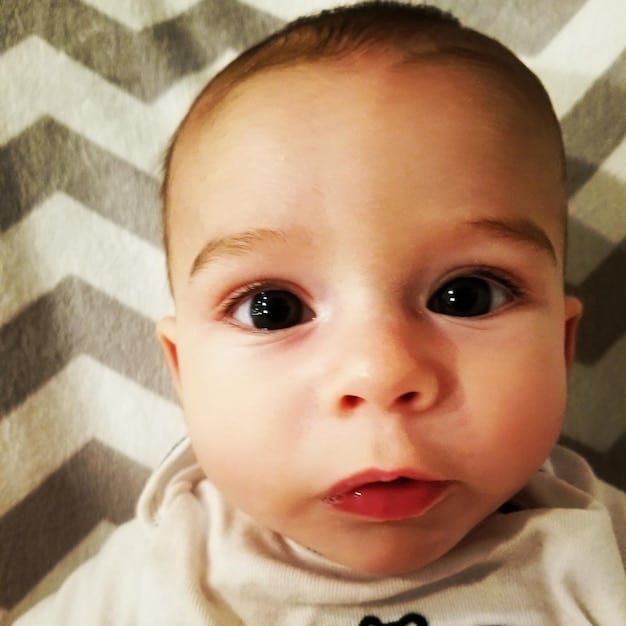 Decoding Infant Cues: A Parent’s Guide to Understanding Your Baby’s Needs in the First 6 Months