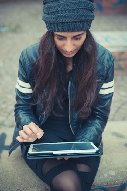 Gen Z’s Misinformation Fight: Can New Media Literacy Cut Exposure by 25%?